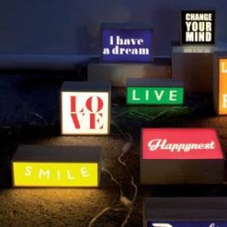 Seletti Lightthink Box - Lyskasse m 3 Forskellige Tekster - Live