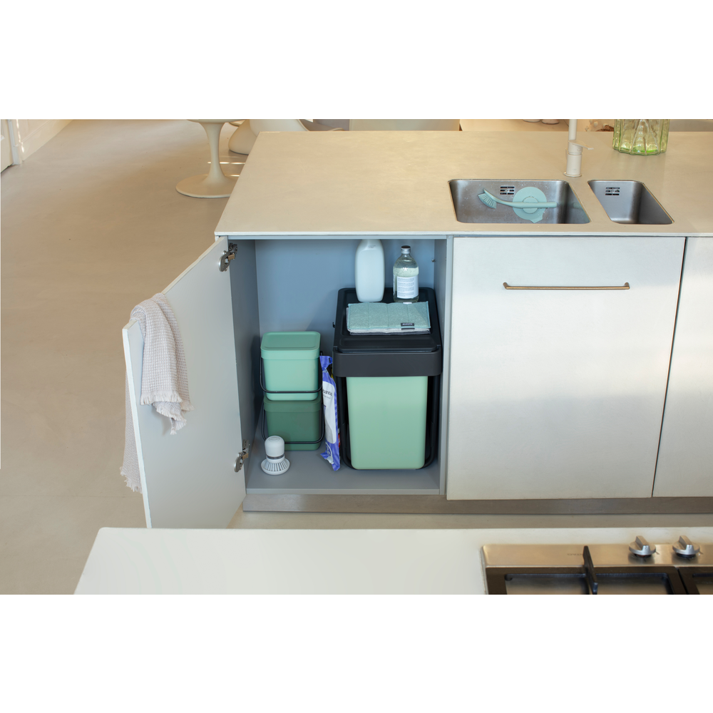 Sådan vælger du den rigtige skraldespand: 7 Trin til det perfekte valg