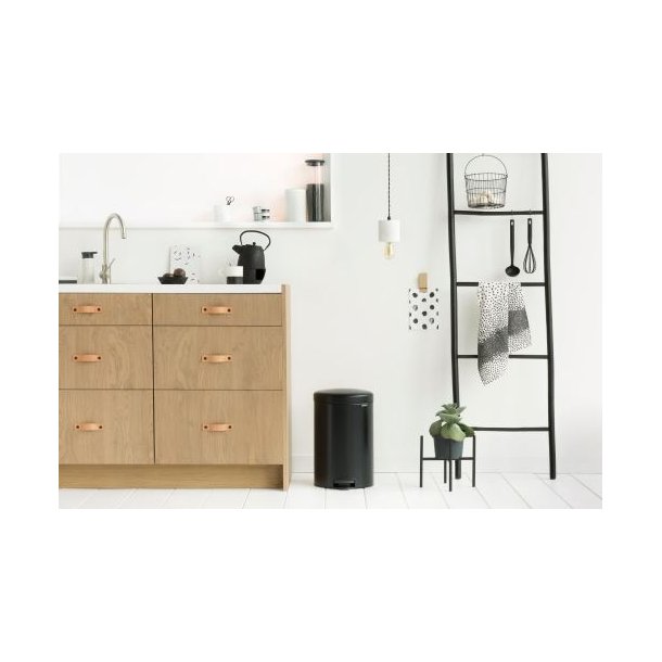 Brabantia Pedalspand newIcon 20 Liter Mat Sort