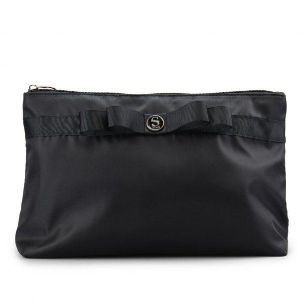 Studio Cosmetics A-formad - Loop Svart