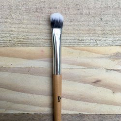 Avril - Ombreur Shader B�rste med Bambusskaft