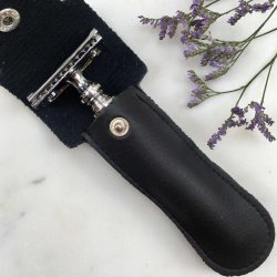 Safety Razor Classic Crome &amp; Black Handle med Hylster