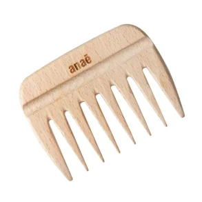 Ana&eacute; Tr�kam Til Kr�llet Og Kruset H�r