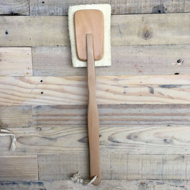 Badebrste i Tr med Naturlig Loofah Svamp