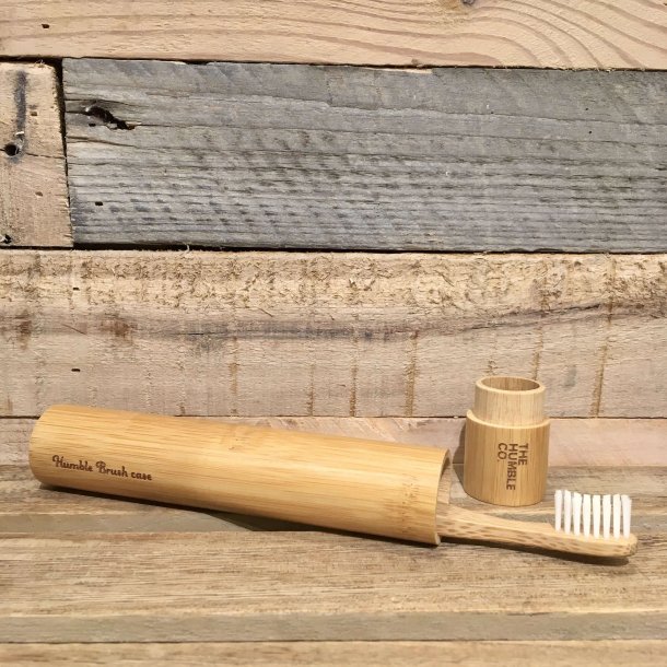 The Humble Co. - Tandbrste Etui i Bambus (Brn)