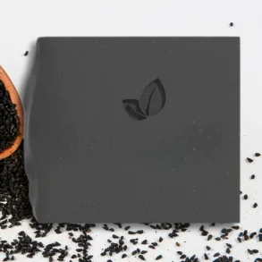 Sun & Sia �kologisk Shampoo med Nigella-olie - Rensende og Fugtgivende (120 G)