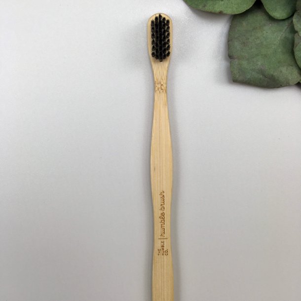 The Humble Co. - Tandbrste i Bambus - Sensitiv Sort