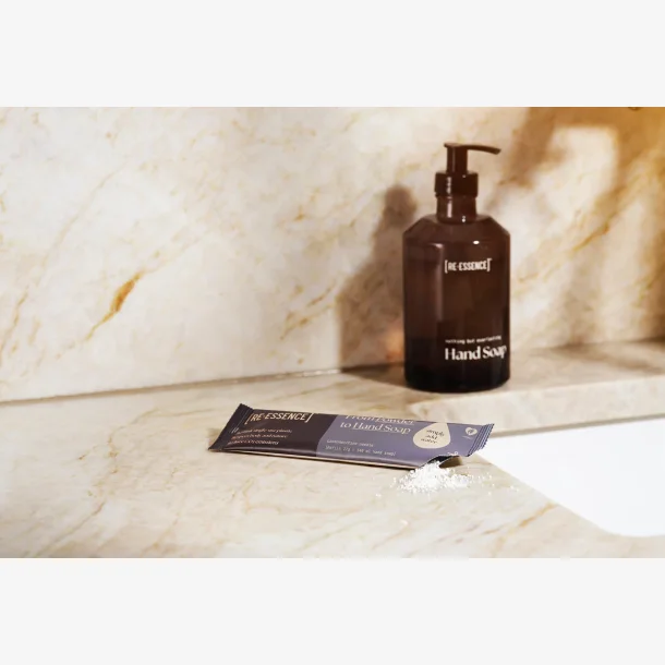 [RE&middot;ESSENCE] Starts�t S�bedispenser Med 2 Breve Lavendel / Fyrren�l
