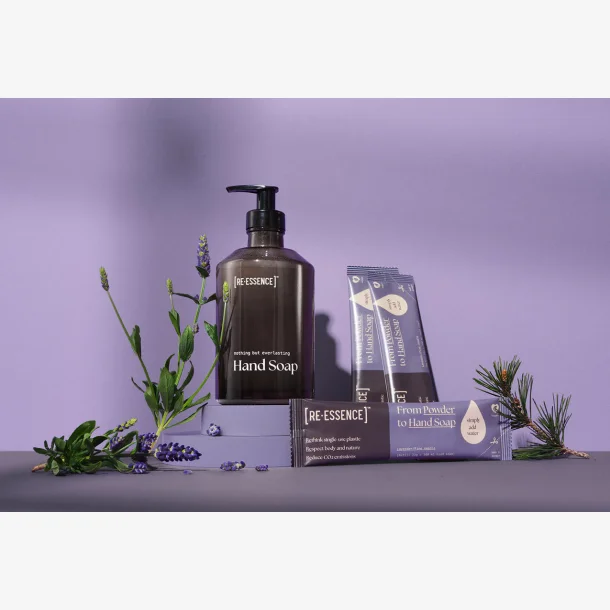 [RE&middot;ESSENCE] Starts�t S�bedispenser Med 2 Breve Lavendel / Fyrren�l