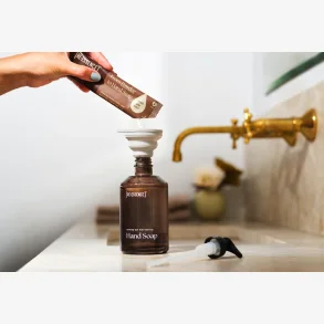 [RE&middot;ESSENCE] Tragt Til Pulver Refill