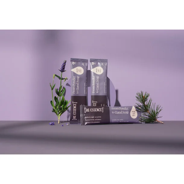 [RE&middot;ESSENCE] Refillst Med 3 Breve Lavendel / Fyrrenl