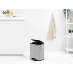 Brabantia Bo pedalspand 12 ltr. - Matt Steel Fingerprint Proof