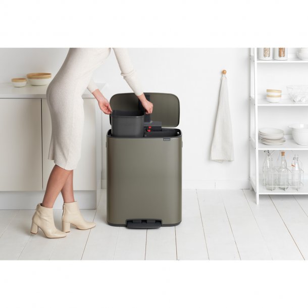 Brabantia Bo pedalspand m/2 inderspande a 30 ltr.  - Platinum