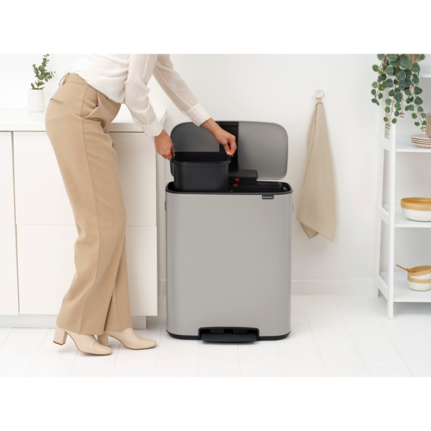 Brabantia Bo Pedalspand med inderspande 2 x 30 liter - Soft Grey