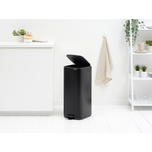 Brabantia Bo pedalspand 30 ltr. - Matt Black