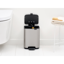 Brabantia Bo pedalspand 4 ltr. - Matt Steel Fingerprint Proof