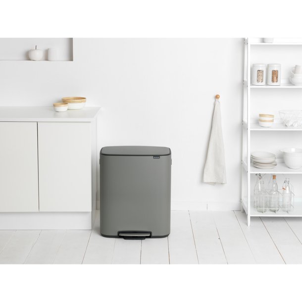 Brabantia Bo pedalspand m/1 inderspand 60 ltr.  - Mineral Concrete Grey