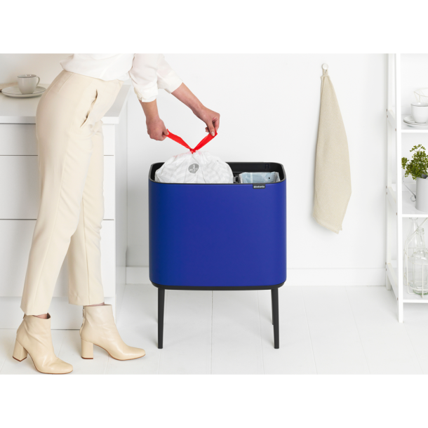 Brabantia Bo Touch Bin 11 + 23 liter - Mineral Powerful Blue