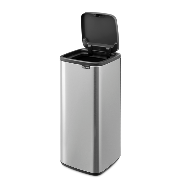 Brabantia Bo Touch bin 30 ltr. - Matt Steel Fingerprint Proof