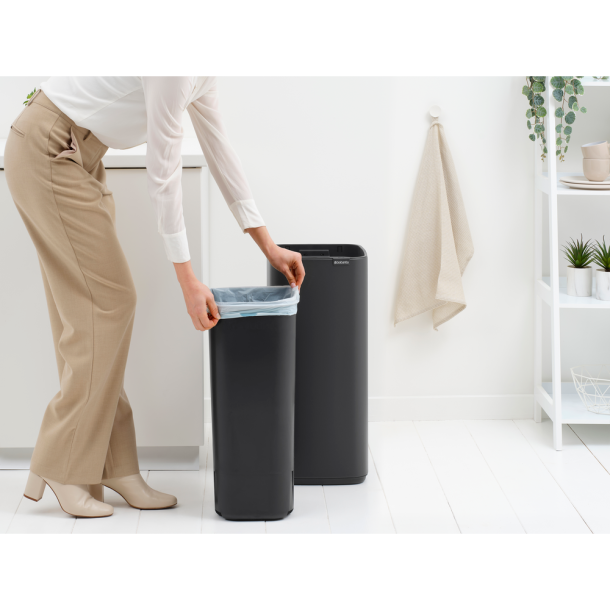 Brabantia Bo Touch bin 30 ltr. - Mineral Infinite Grey