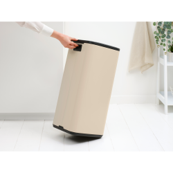 Brabantia Bo Touch bin 30 ltr. - Soft Beige