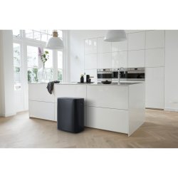Brabantia Touch Bin 60 Liter - Mat Sort
