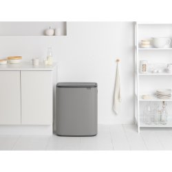 Brabantia Touch Bin 60 Liter - Mineral Concrete Grey