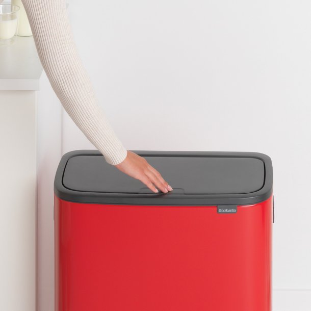 Brabantia Touch Bin 60 Liter - Passion R�d