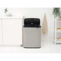 Brabantia Touch Bin 60 Liter - Soft Grey