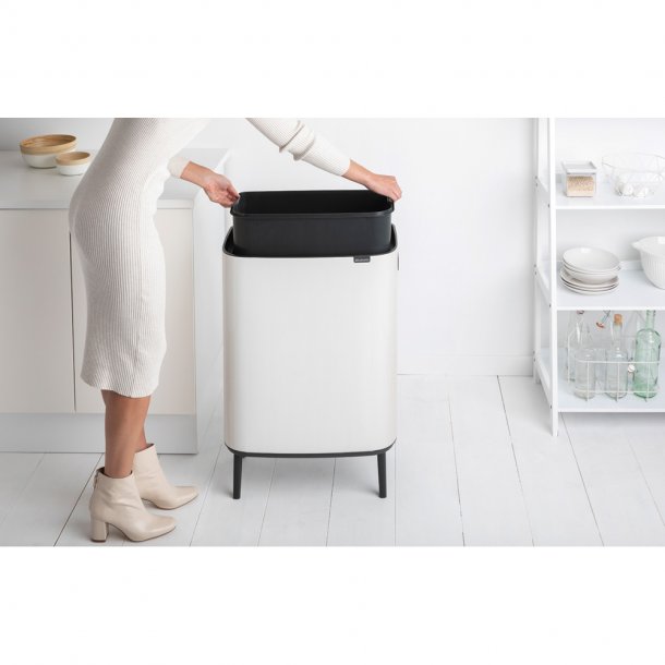 Brabantia Touch Bin Affaldsspand High 60 Liter - Hvid