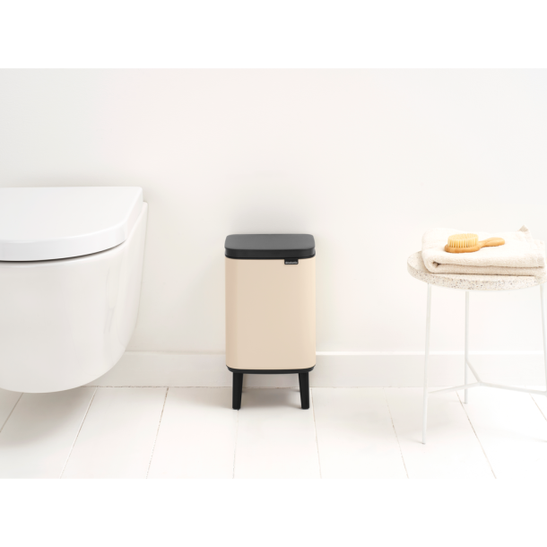 Brabantia Bo Affaldsspand Hi 4 liter - Soft Beige