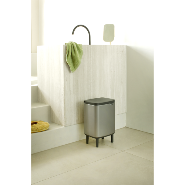 Brabantia Bo Affaldsspand Hi 7 Liter - Platinum