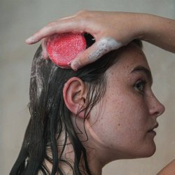 HappySoaps - Cinnamon Roll Shampoo Bar (70 g)