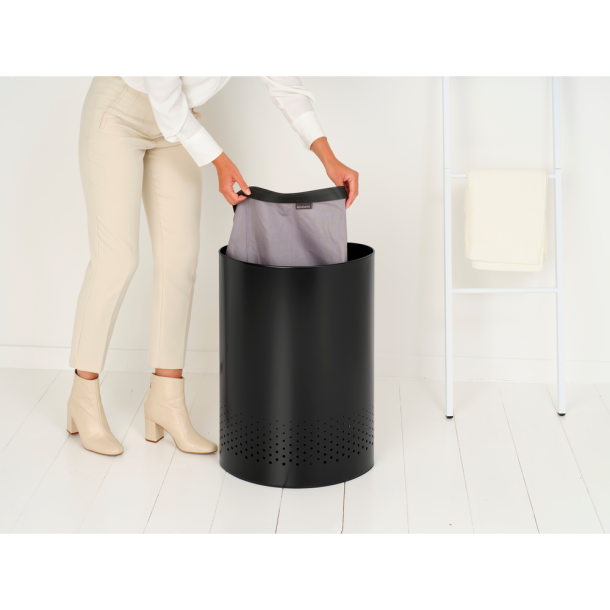 Brabantia Tvttkorg 40 liter Matt Black - Selector