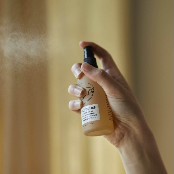 UpCircle - Face Toner Mandatin &amp; Chamomile (100 ml)