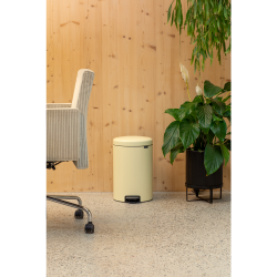 Brabantia NewIcon Pedalspand 12 liter - Mellow Yellow