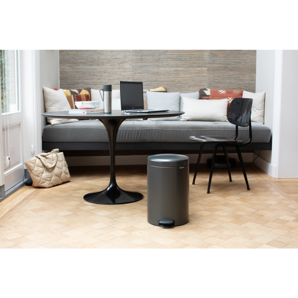 Brabantia NewIcon Pedalspand 20 liter - Confident Grey