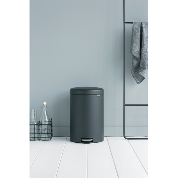 Brabantia NewIcon Pedalspand 20 liter - Mineral Infinite Grey