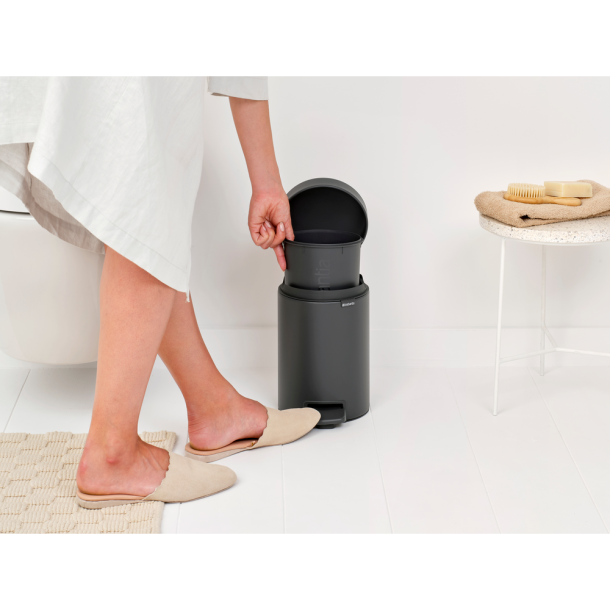 Brabantia NewIcon Pedalspand 3 liter - Mineral Infinite Grey