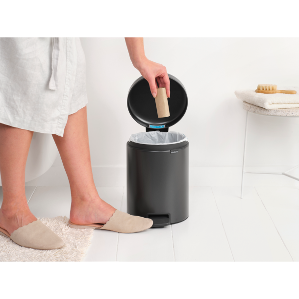 Brabantia NewIcon Pedalspand 5 liter - Confident Grey