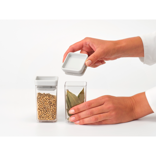 Brabantia St a 2 Tasty+ Stabelbare Firkantede Dser 2x0,15 ltr. - Light lid