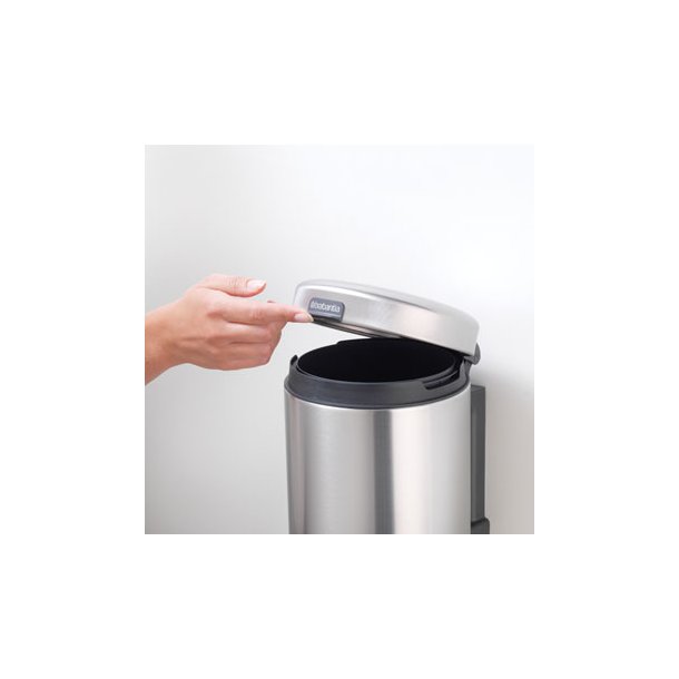 Brabantia Vggmonterad Bin 3 Liter - Polerat stl
