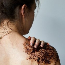 UpCircle - Body Scrub Coffee &amp; Peppermint (220 ml)