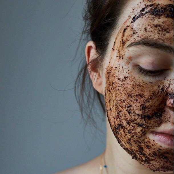 UpCircle - Face Scrub Coffee &amp; Herbal Blend (100 ml)