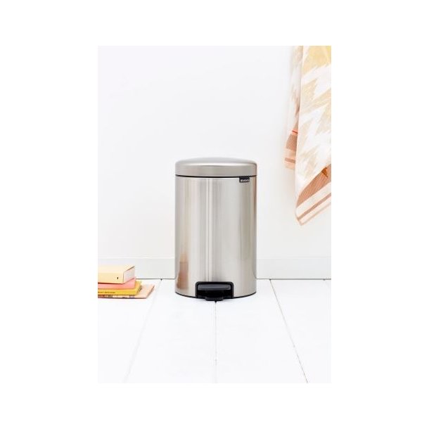 Brabantia Pedalspand newIcon 12 Liter Mat St�l Fingerprint Proof - 112041