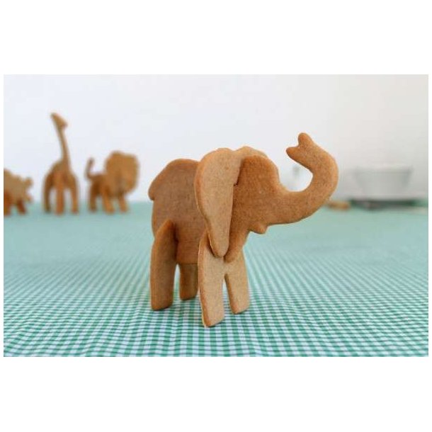 Suck UK 3D Safari Cake Cutter - Elephant