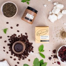 UpCircle - Face Scrub Coffee &amp; Herbal Blend (100 ml)